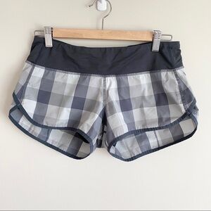 𝅺lululemon Speed Shorts Wet Dry Warm Lined Gray Plaid 2.5" inseam Size 6